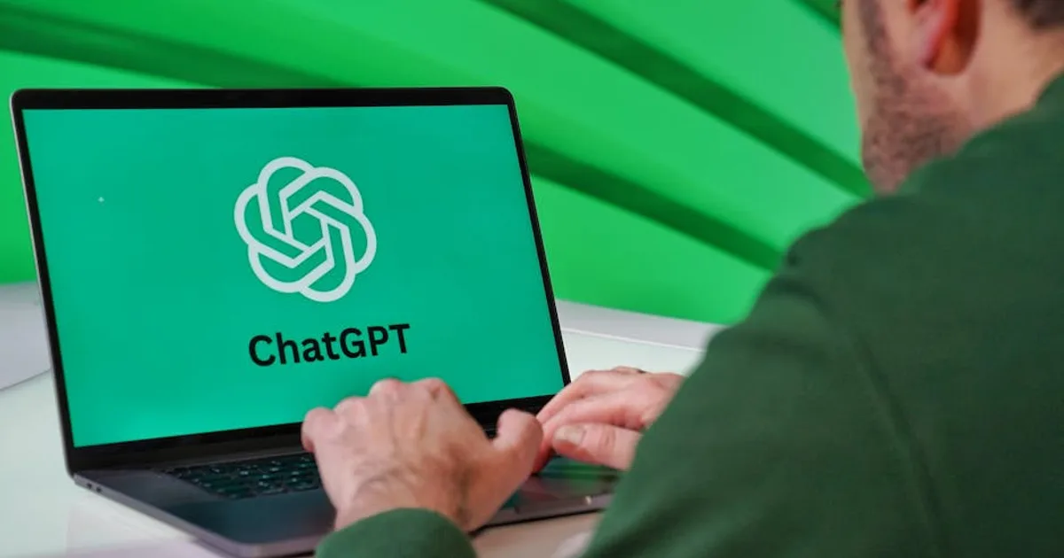ai chatbot interface laptop screen, illustrating Beyond Support: How AI Chatbots Drive Direct Conversions in 2026